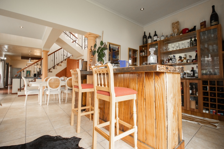 5 Bedroom Property for Sale in Van Riebeeckstrand Western Cape